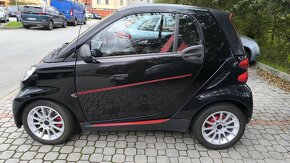 SMART FORTWO 1.0 MHD AUTOMAT R.V. 2009 - 2