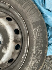 Plechové disky 15” 4x100 a letní pneu 185/65/R15 Renault - 2