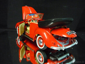 Volkswagen Beetle cabriolet VW Maisto 1/18 - 2