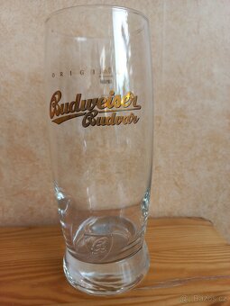 Půllitrové sklenice Budweisser - 2