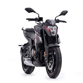 VOGE 300 R BLACK model 2024 nový motocykl - 2