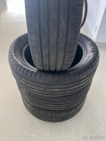 Letní pneu Goodyear Efficient grip 205/55/R17 - 2