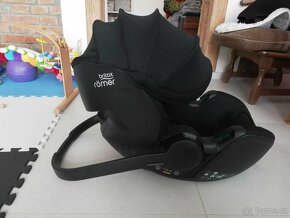 Autosedačka Britax Römer Baby-safe 5z Sp-V ZÁRUCE - 2