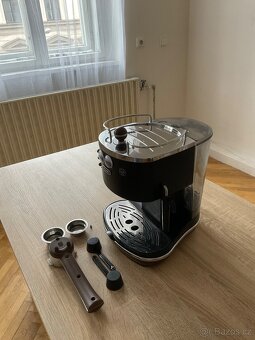 Kávovar Delonghi - 2