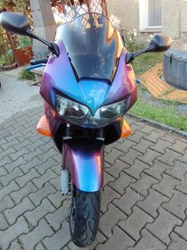 Honda VFR 800 - 2