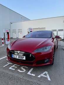 Tesla S P85D Ludicrous+ / FreeSCH / 568 KW / MCU2 / 7 míst - 2