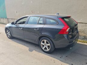 VOLVO V60 1.6 D2 2015 AUTOMAT - 2