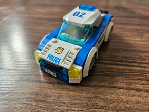 Lego auto policie - 2