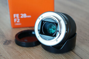 Sony FE 28mm f/2.0 - 2