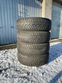 Zimní pneu 175/65 r15 Nokian - 2