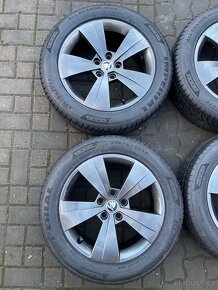 ORIGINÁL Alu Škoda TRITON R17, 5x112 - TOP STAV - 2