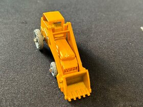 MATCHBOX 24A WE. HYD. EXCAVATOR 2 3/8" (58mm) 1956 - 2