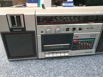 Panasonic RX-C36 radio boombox - 2