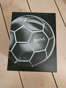 Hugo Boss fotbalový míč - 2