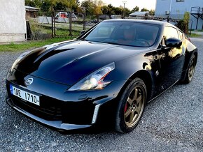 Nissan 370Z - 2