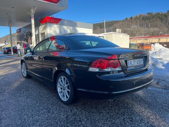 Volvo C70 D5 summum nájezd 155k. Po servisu - 2