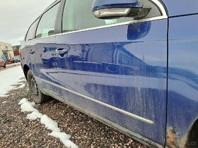 Náhradní díly VW Passat B6 modrá LC5E - 2