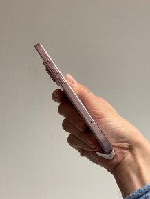 iPhone 15 256gb 0 cyklů neaktivovaný záruka 1 rok - 2