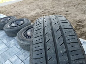 4x LETNÍ pneu zn. KUMHO Ecowing- 185/65 R15 88T+plechdisky - 2