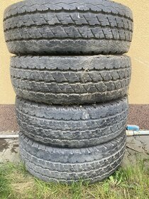 Pneu Bridgestone Duravis 215 /70R15C - 2