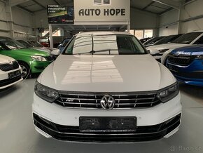 Volkswagen Passat Variant 2,0 TDi R-Line DSG r.v. 2015 - 2