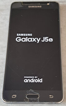 Mobilní telefon Samsung Galaxy J5 2016 - 2