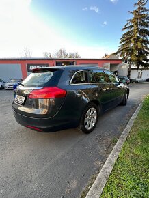 Opel insignia - 2