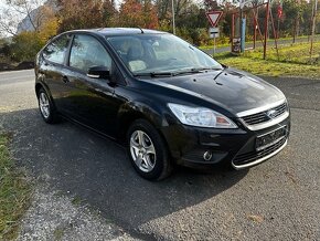 Ford Focus 1.6i 74kw, r.2010, 1.majitel, serviska STK - 2