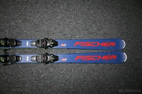 Fischer RC 4 160 cm , tecnica lyžiarky - 2