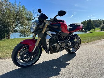 MV AGUSTA 910 Brutale - 2