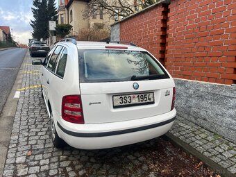 Škoda FABIA Combi 1.2 HTP, 47kW, r.v.: 2003, bílá - 2