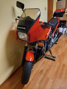 HONDA VF1000F - 2