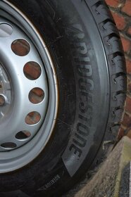 Zimní pneu Bridgestone 235/65/16C MB Sprinter 2021 - 2