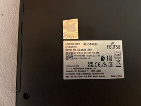 Fujitsu LifeBook A3511 - 2