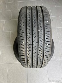 Barum Bravuris 215/40 r17 - 2