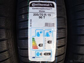 Zimní pneu 205/70/15 R15 Continental - NOVÉ - 2