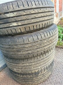 Letni 215/60 r17 - 2