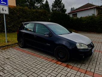 VW Golf 5 - 2.0 TDI - 2