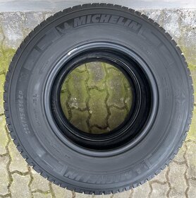 Letní pneu Michelin 225/75 R16C, 225/75/16C - 2
