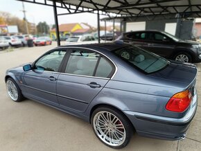 BMW E46 330xi - 2