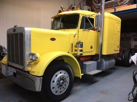 Peterbilt 359 1977 - 2