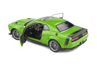 1:18 GT SPIRIT DODGE CHALLENGER GREEN - 2