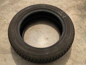 Zimní pneu SAVA 215/55 r17 - 2