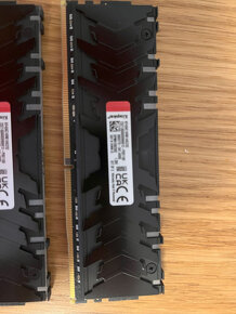 32GB kit DDR4 3600MT CL16 Kingston Fury RGB - 2