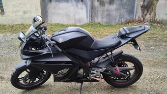 Yamaha YZF-R125 - 2