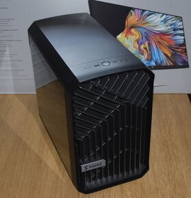 FRACTAL DESIGN TORRENT NANO Black TG PC skříň, zár 02/2025 - 2