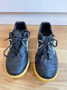 UMBRO detske fotbalove kopacky vel. 28,5 - 2