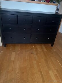 Komoda Hemnes 8 zásuvek černá - 2