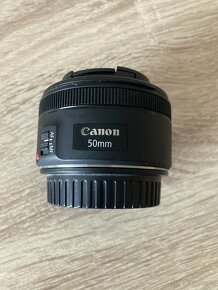 Canon EF 50mm   f 1:1.8 - 2