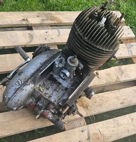 Motor Jawa ČZ 250/559 panelka - 2